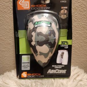 The Shock Doctor AirCore Compression Shorts with Hard Cup XL